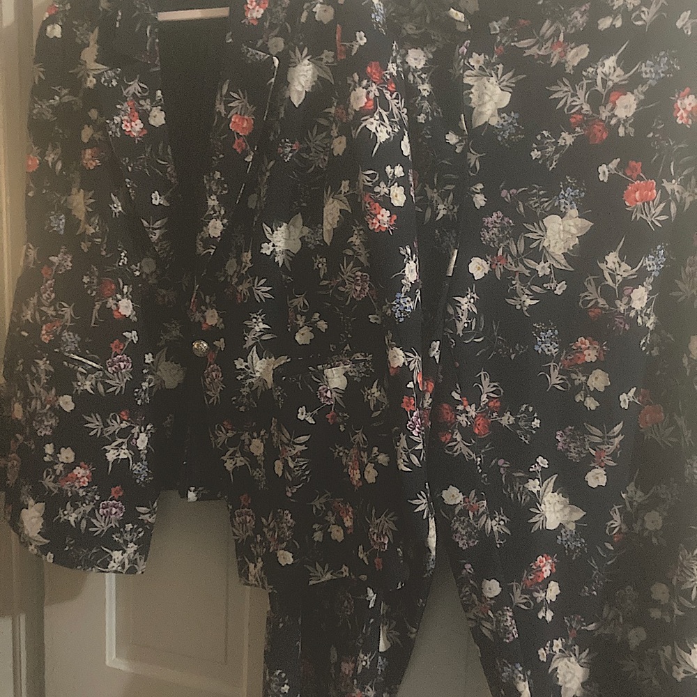 Allie by Lane Bryant Floral blazer and wide-legged pant set.